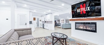 Spacious 5BR Retreat with Game Room near Battery, Atlanta Braves, Smyrna Village