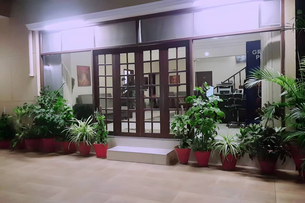 Hotel Inn Karachi