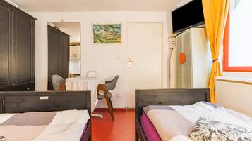 1 Schlafzimmer, Bügeleisen/Bügelbrett, kostenloses WLAN, Bettwäsche