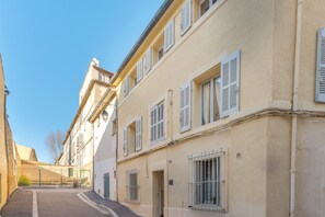 Exterior - Apartment 'Finsonius Studios 6' with Shared Terrace, Shared Garden and Wi-Fi (Aix-en-Provence)