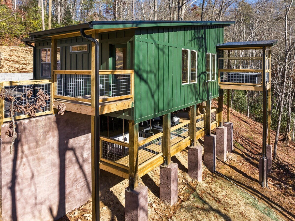 Photo 41 of Treehouse Cabin with XLarge Outside Living Space 10 Mins from downtown!