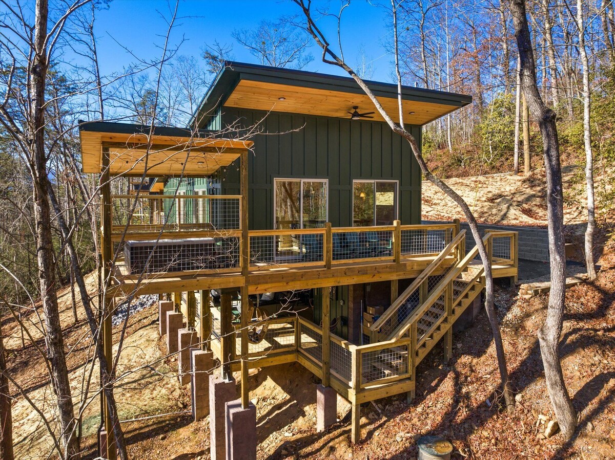 Photo 70 of Treehouse Cabin with XLarge Outside Living Space 10 Mins from downtown!