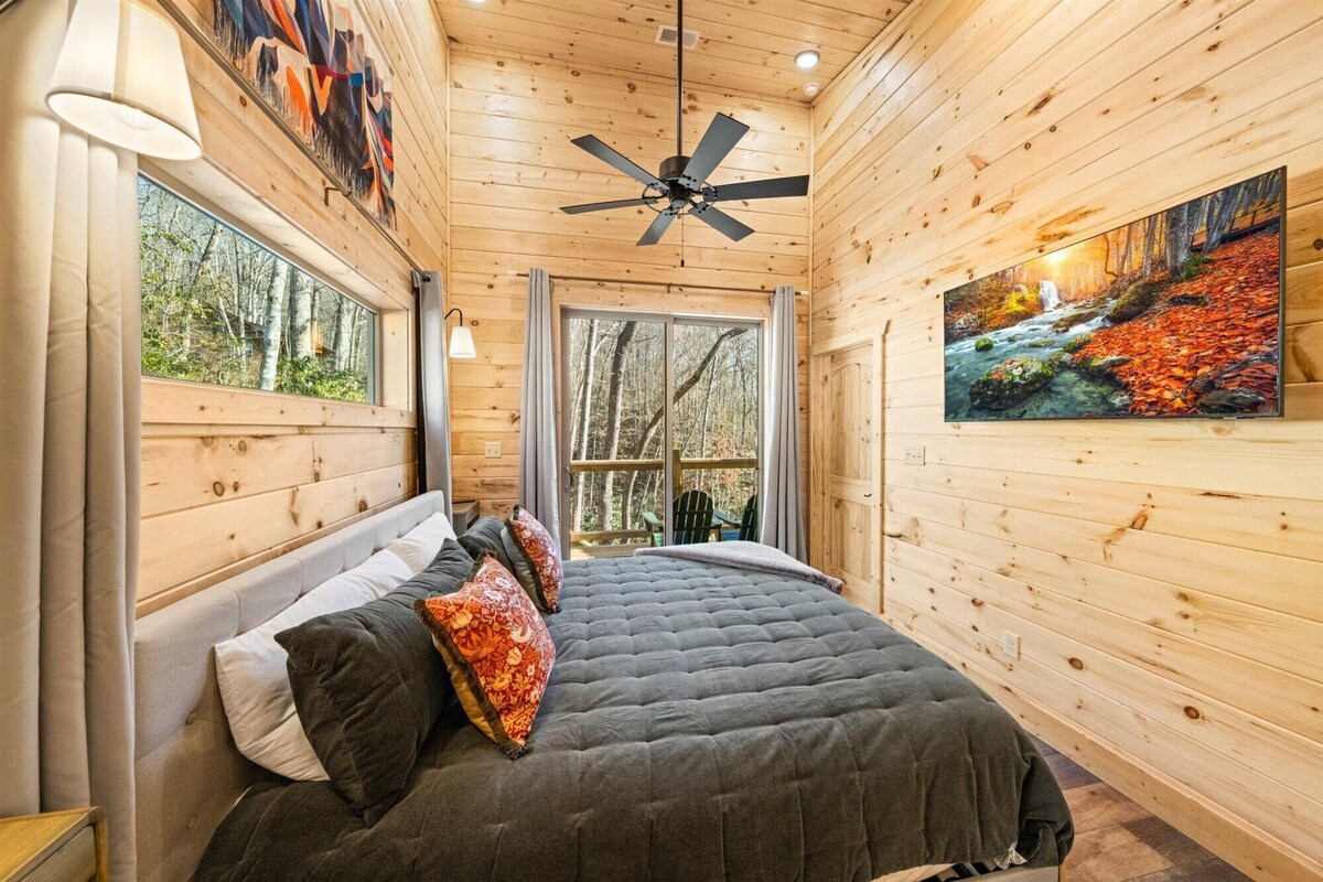 Photo 56 of Treehouse Cabin with XLarge Outside Living Space 10 Mins from downtown!