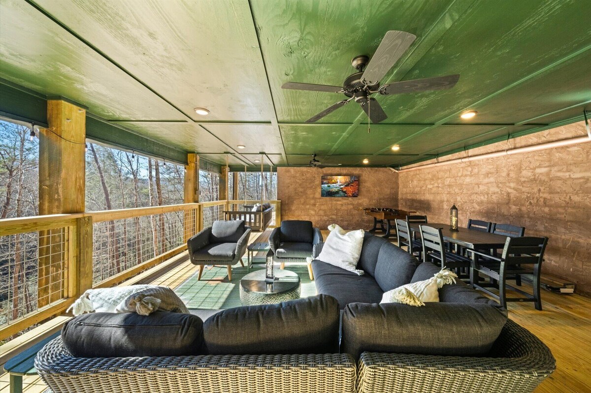 Photo 62 of Treehouse Cabin with XLarge Outside Living Space 10 Mins from downtown!