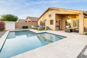 Pool - Desert Oasis w/ Outdoor Living in Goodyear! (Goodyear)
