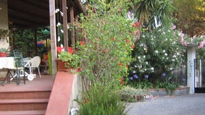 Unclassified image, 5 of 20, button - Carlo apartment in villa near the sea - wi-fi (Fontane Bianche)
