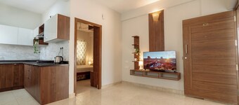 Ega Orchid Luxury by HomeSlice