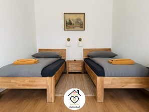 2 bedrooms, iron/ironing board, WiFi, bed sheets - Family M Apartments 2-Center of Switzerland-Perfect for Families (Kappel)