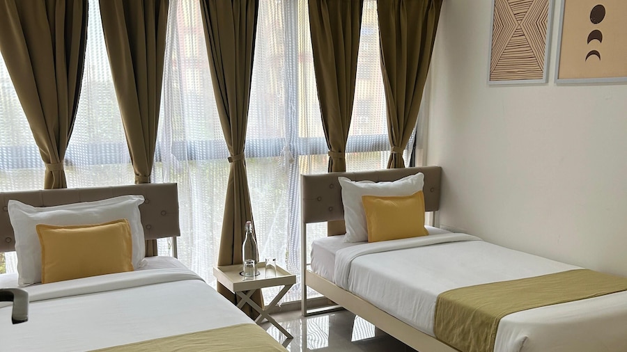 Z Bliss Suites