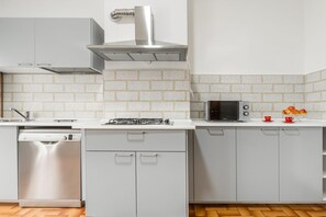 Kühlschrank, Herdplatte