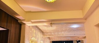 โฮเทล โอพิวเลนซ์ กาลิงกา