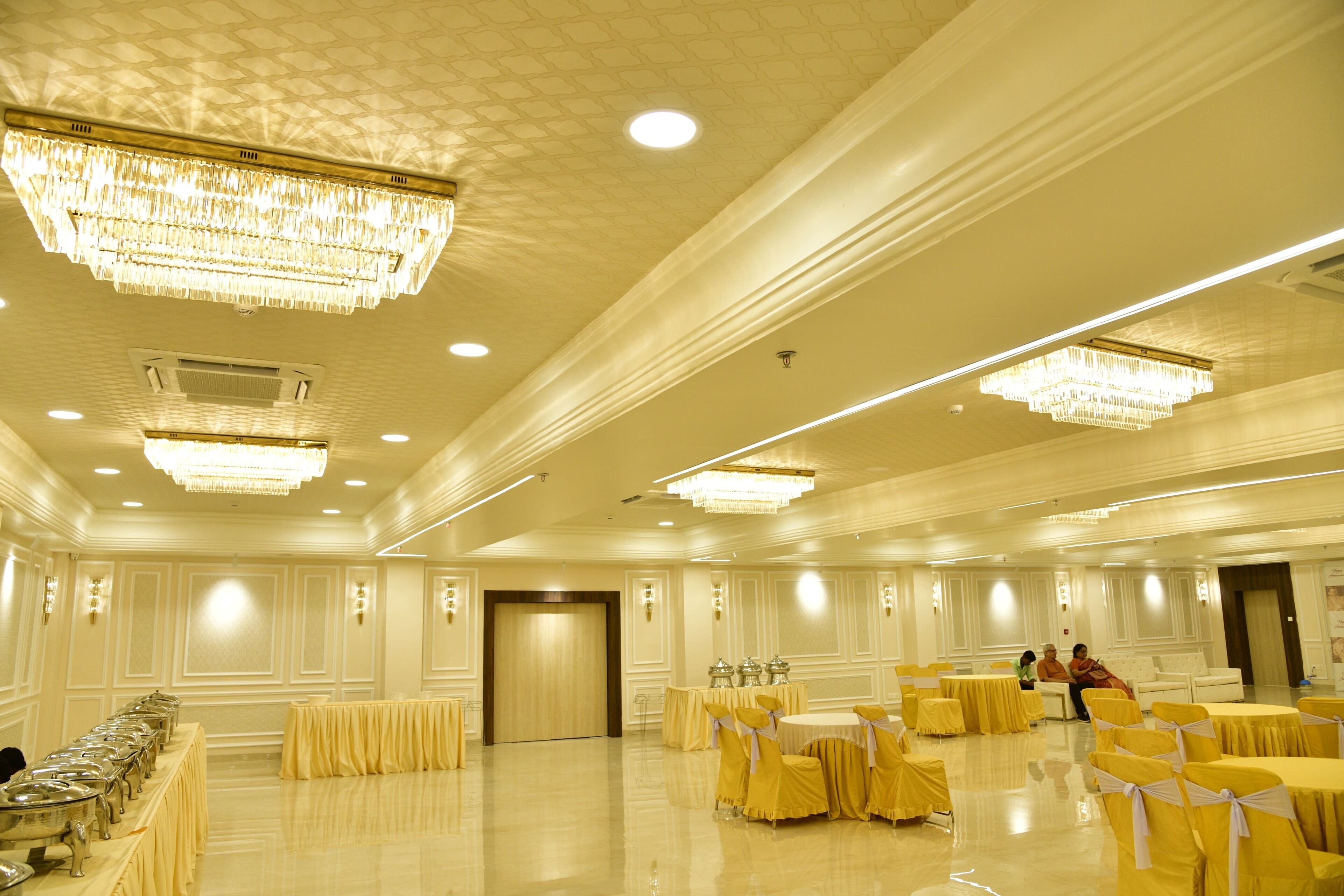 Banquet hall
