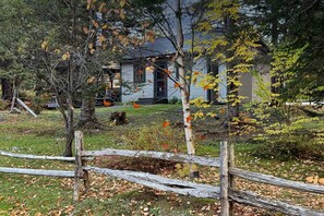 Property grounds - Le Coureur des Bois Spa 4-6 pers  (Saint-Luc-de-Bellechasse)