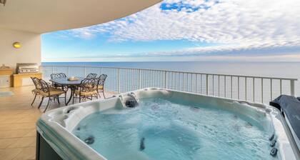 Turquoise Place 2205 C