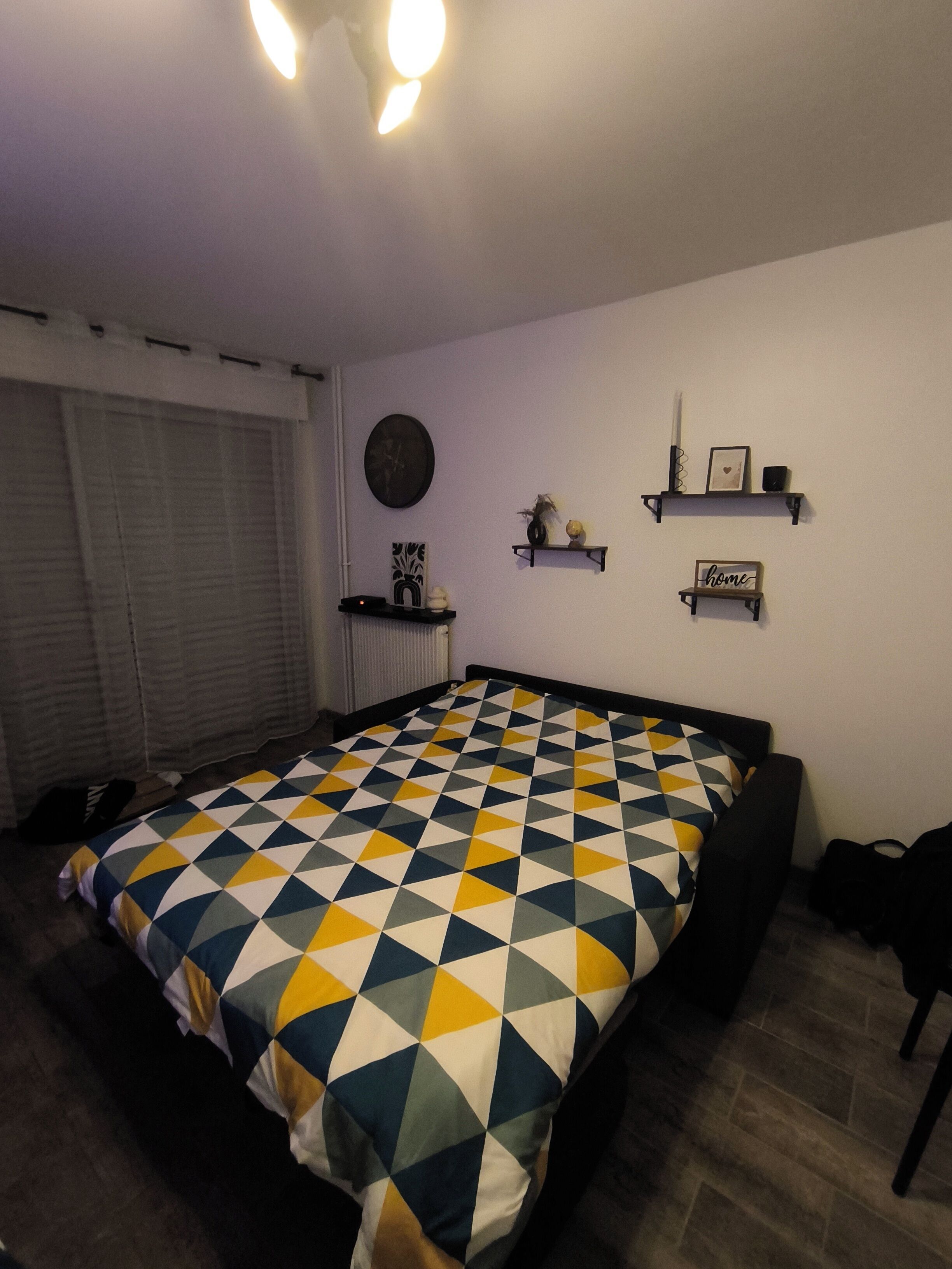 1 chambre, fer et planche à repasser, lit parapluie, Wi-Fi gratuit