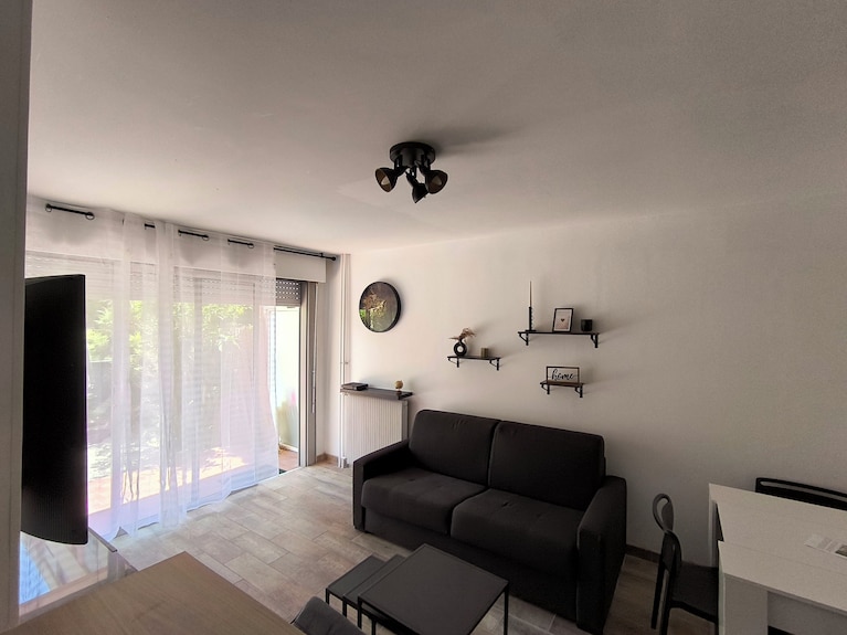 Home2sea - Studio Cabin, Pool, Garden, 2 Adults + 3 Children - Biot