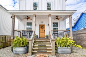 Exterior detail - Walk Everywhere Downtown! New Construction, Game Room, Private Fenced Yard, $300 in Free Tickets (St. Augustine)