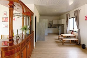 House, 3 Bedrooms, Smoking | Living room