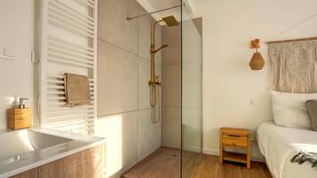 Classic Room, Non Smoking, Pool View | Premium bedding, soundproofing, iron/ironing board, free WiFi