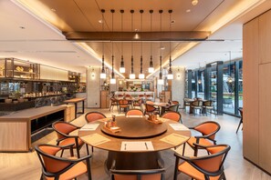 Petit déjeuner buffet (88 CNY par personne)