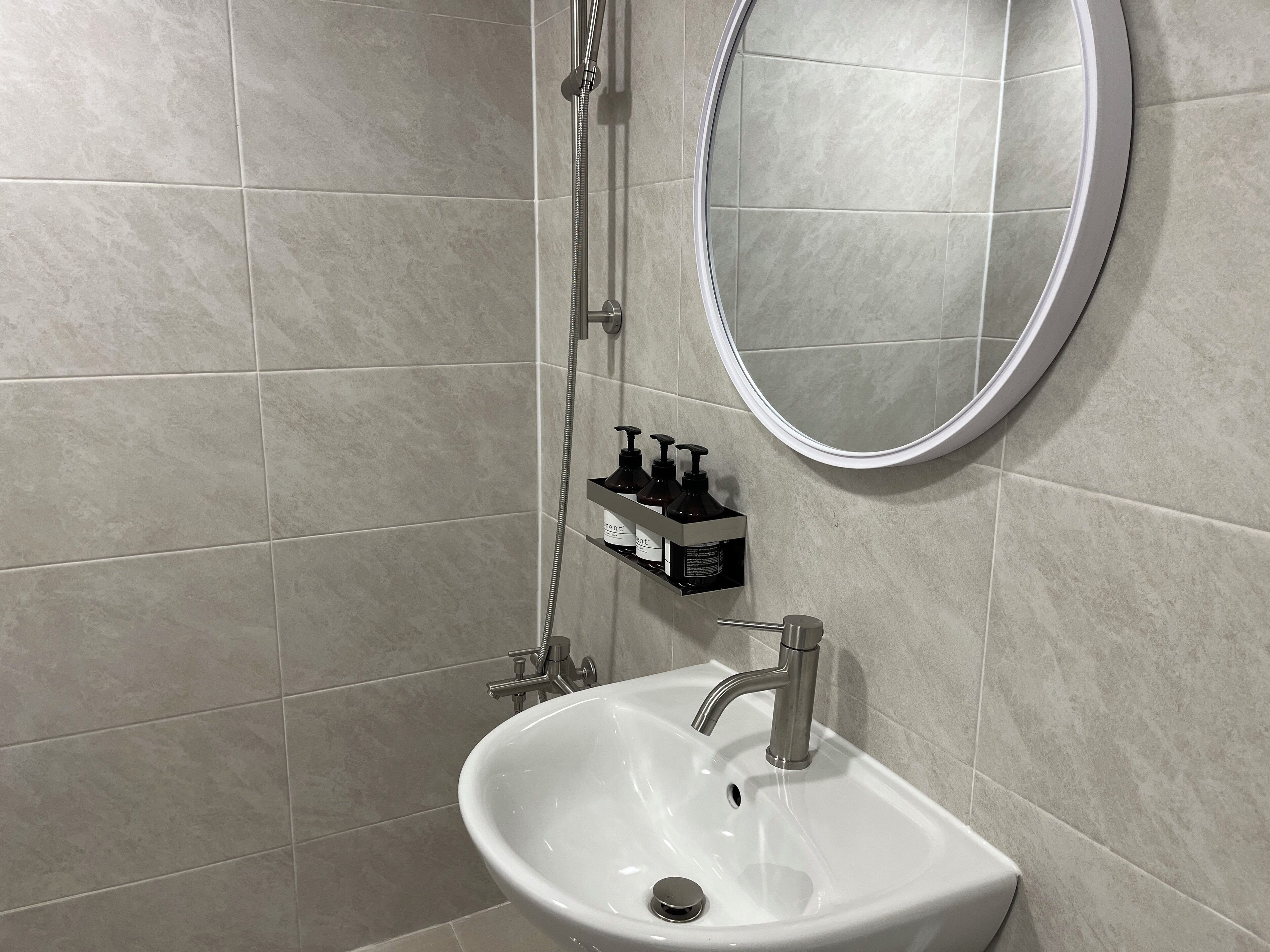 Basic Double Room, 1 Queen Bed, Non Smoking, Private Bathroom | Bathroom | Shower, hair dryer, slippers, towels