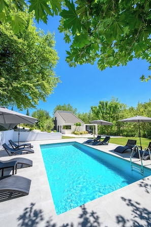 Piscine extérieure