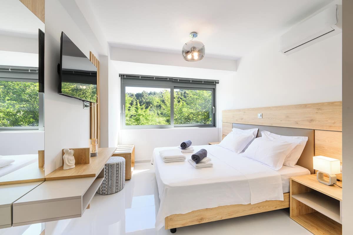 Villa, 3 Schlafzimmer, Bergblick | 2 Schlafzimmer, schallisolierte Zimmer, Bügeleisen/Bügelbrett