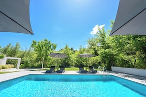 Utomhuspool