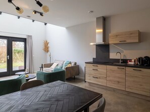 Interior - Stunning private villa for 4 guests with WIFI, TV, terrace and pets allowed (Veere)