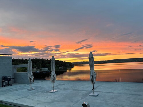 Plein Air Residence & Resort