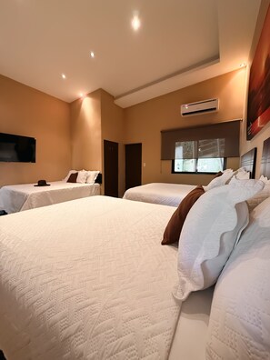 4 bedrooms, iron/ironing board, free WiFi, bed sheets