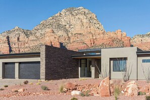 Exterior - Modern Vortex by 5 Seasons Homestays (Sedona)