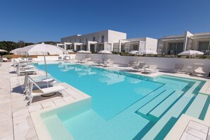 Seasonal outdoor pool - Charming Apartment Ac In Stintino (Stintino)