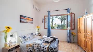 Villa, Patio, Garden View | 2 bedrooms, soundproofing, rollaway beds, free WiFi