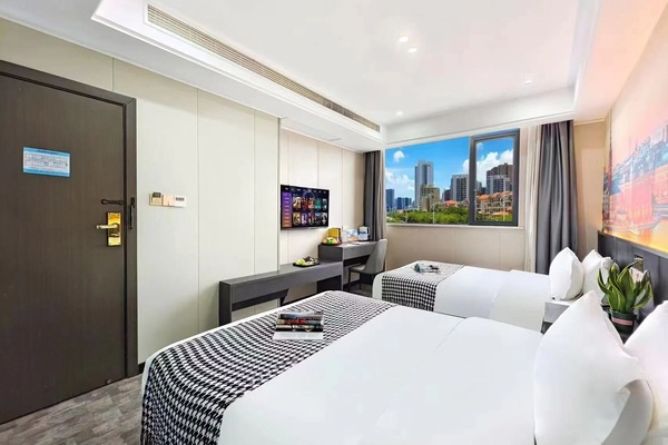 Comfort Double or Twin Room | Desk, laptop workspace, free WiFi