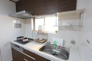 Familienzimmer, 3 Schlafzimmer, Nichtraucher (303) | Eigene Küche