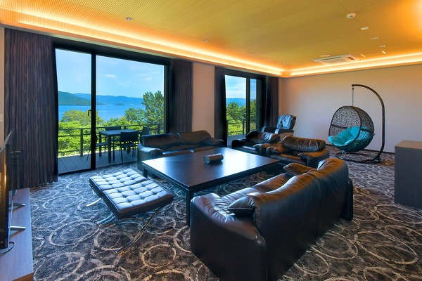 Caja de seguridad en la habitación y wifi gratis