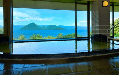 premium-lake-toya
