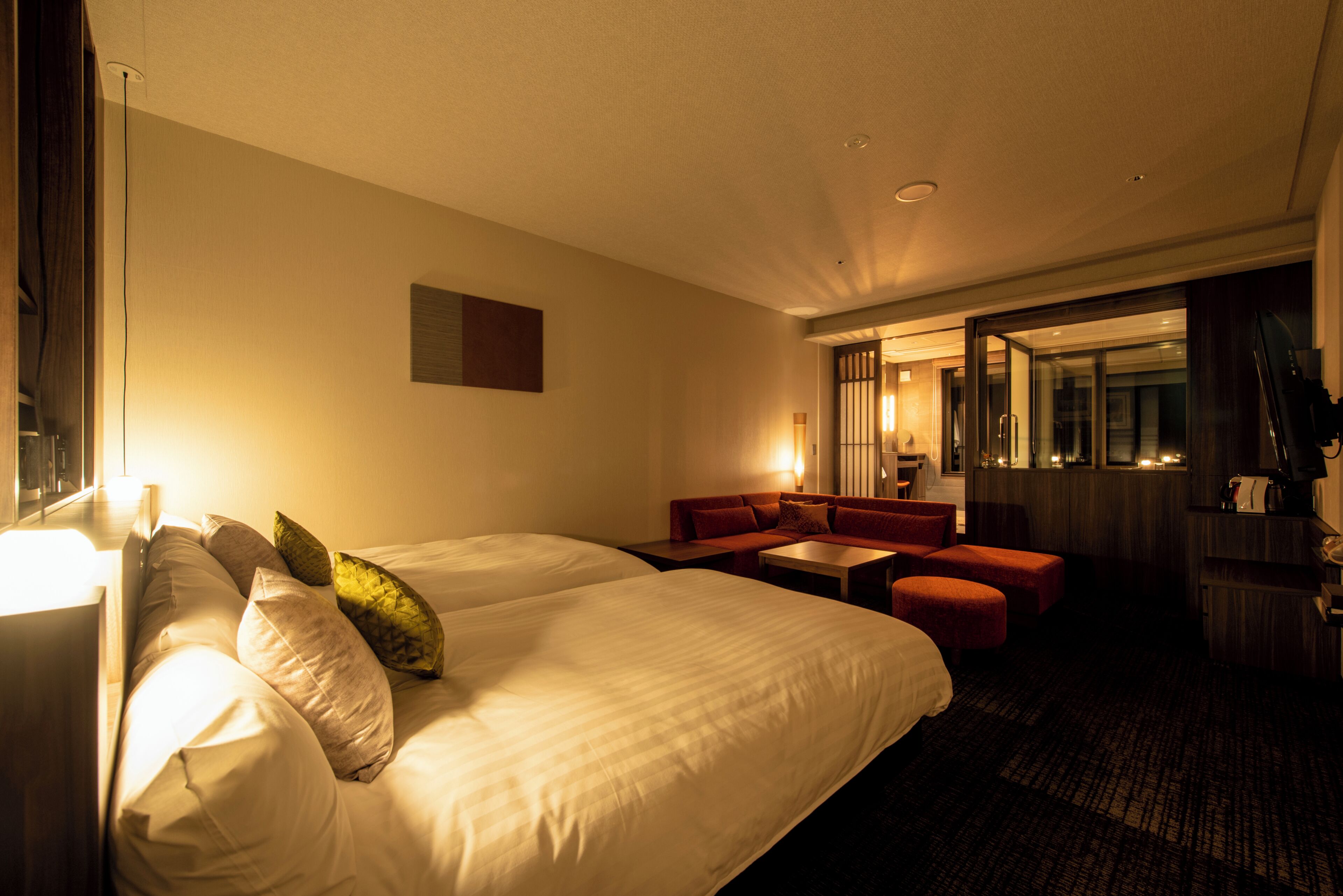Executive Twin Room with Cypress Onsen View Bath - Non-Smoking