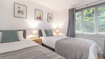 Rumah | 3 kamar tidur, setrika/meja setrika, Wi-Fi gratis, dan seprai linen