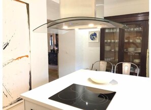 Private kitchen - The Soapmaker's House (Cuevas Bajas)