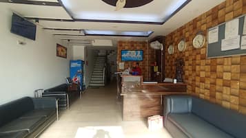 Sảnh tiếp tân