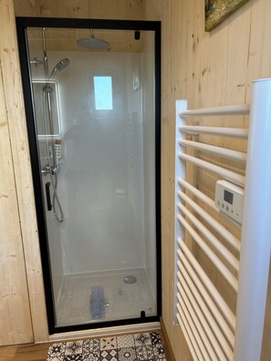 Haartrockner, Toilettenpapier