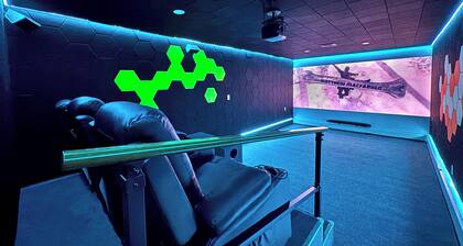 Luxe Party Retreat: Theater/Karaoke/Games/Hot tub/swimming pool