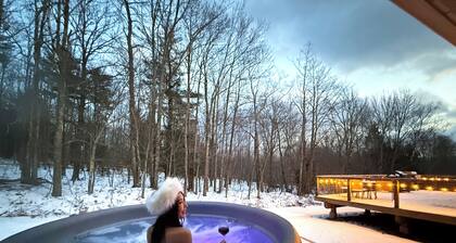 Luxe Party Retreat: Ski Pool Karaoke Game Movie