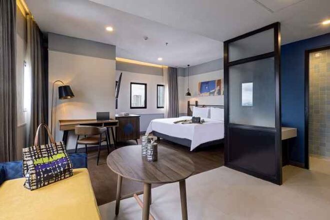 Desk, laptop workspace, free WiFi, bed sheets