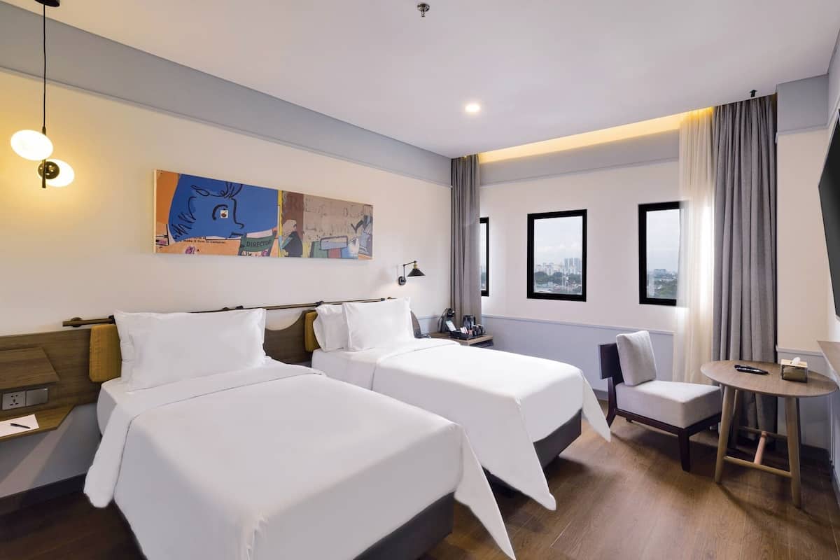 Desk, laptop workspace, free WiFi, bed sheets