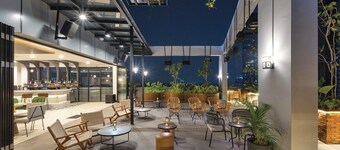 ARTOTEL Hub Simpang Temu