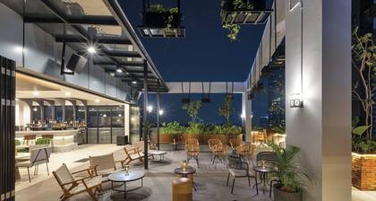 ARTOTEL Hub Simpang Temu