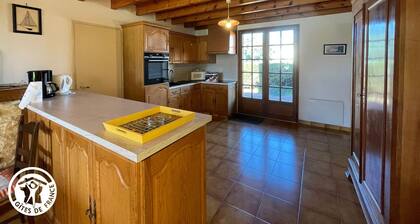 Charming cottage for 6 in Jard-sur-Mer, close to beach and Vélodyssée